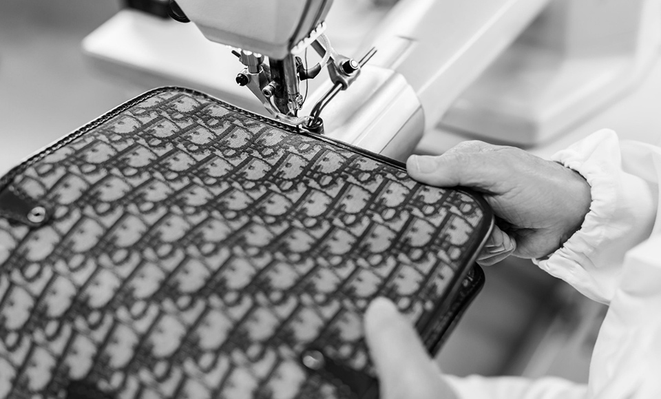 Zhejiang Yisen Bag Co,. Ltd.