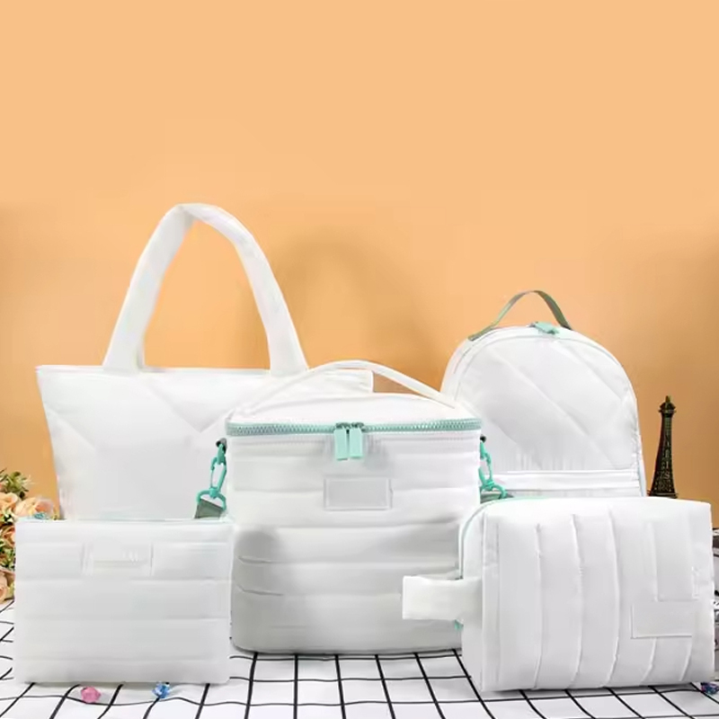 Zaino robusto in poliestere con cerniera bidirezionale